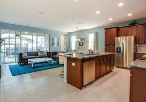 Spacious 5 Bed Splash Pool Townhome in Solara-1618CPC