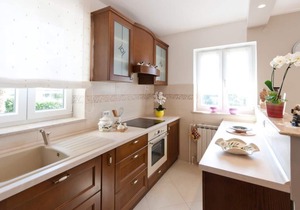 Spacious and fully equipped two bedroom apartment in a great location in Porec near the beach