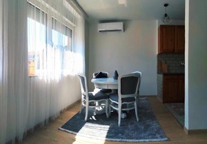 Spacious and Modern Apartment in Town Center