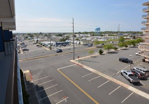 Spacious and stylish 2 bedroom condo with attractive furniture and downstairs storage locker located uptown on the ocean block just a short walk to the beach!