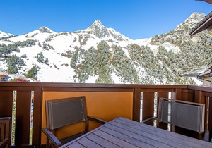 Spacious apartment sleeps 4 to 6 - Résidence de standing - Arc 1950 - skis at your feet
