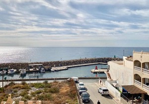 Spacious apartment in Villaricos with sea view