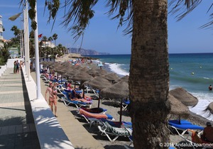 Spacious apartment for 6 people - center - air conditioning - WiFi - parking - beach 250 meters