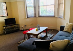 Spacious Apartment in the Heart of St Leonards