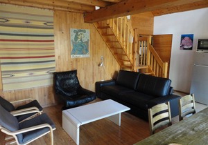 Spacious apartment of 70m2/6p. in chalet well located 500m from the village of Allos