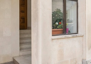 Spacious apt. with magnificent sea view & balcony