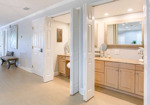 Spacious Beachside Family Condo, Sleeps 10, W/D, Beach Gear, Pool, Gourmet Kitchen-101 Casa de Playa