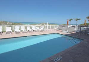 Spacious Beachside Family Condo, Sleeps 10, W/D, Beach Gear, Pool, Gourmet Kitchen-101 Casa de Playa