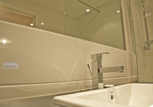 Spacious Business Suites. Fully equipped kitchen. Great location.
