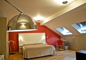 Spacious Business Suites. Fully equipped kitchen. Great location.