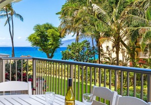 Spacious Corner Location with Wrap Around Lanai -BEST VALUE!
