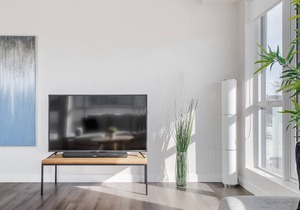 Spacious Corner Unit + Natural light Free Parking✨