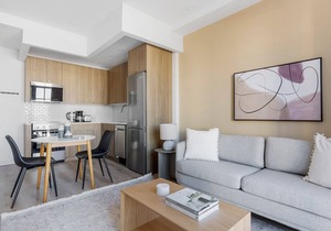 Spacious Dumbo 1BR w/W/D, Roof & Gym, nr TimeOut Building, by Blueground