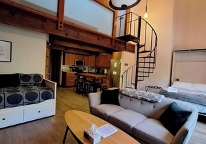 Spacious Gastown Loft with 20ft ceiling