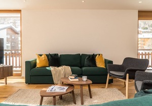 Spacious Ground Floor 4 Bedroom, 3 Bathroom Apartment with Large Garden