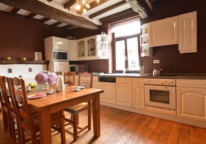 Spacious house in a farm, located in the bucolic region of Voeren