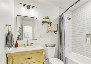 Spacious House w/Pool Near Old Town Scottsdale