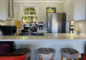 Spacious King studio in Paniolo Hale at Kepuhi Beach with amazing ocean views