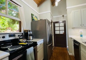 Spacious King studio in Paniolo Hale at Kepuhi Beach with amazing ocean views