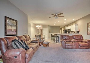 Spacious Lakefront Condo with Views in Camdenton!