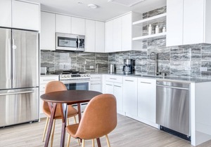 Spacious Oakland 1BR w/AC, W/D, Sky Deck, next to BART, by Blueground