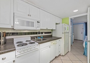 Spacious Oceanfront Condo with Premium Views!