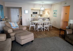 Spacious Oceanfront Condo
