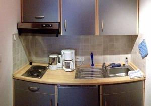 Spacious studio with kitchen and two single beds, near the Snow World Züschen