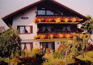Spacious studio with kitchen and two single beds, near the Snow World Züschen