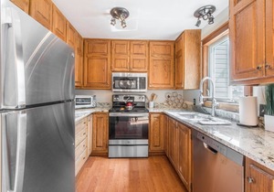 Spacious Townhome- Near Hot Springs Pool and Downtown Ouray- Pet Friendly!