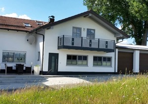 Spacious vacation apartment on two floors with terrace (60 sqm)