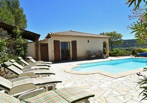 Spacious Villa in Beaufort with Pool