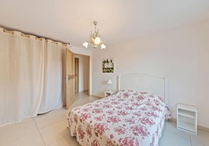 Spacious Villa in Tavernes with Private Pool
