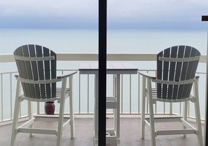 Spectacular Ocean View 1Br/2Ba Water's Edge