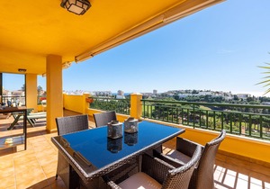 'Spectacular View Apartment' with Sea View, Terrace, Shared Pool & Wi-Fi