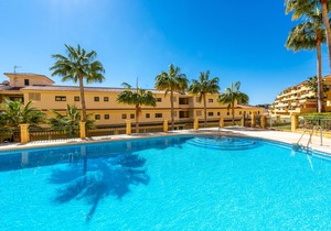 'Spectacular View Apartment' with Sea View, Terrace, Shared Pool & Wi-Fi