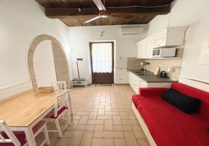 Spello By The Pool - Sleeps 11 - Large pool and amenities in Italy - air con !