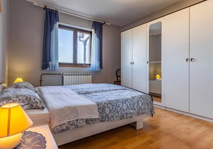 Spend a pleasant summer vacation in the small resort of Volme, near Banjole and between the famous c