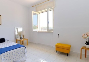 Spend a relaxing vacation in this inviting vacation home.