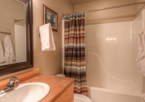 Spend Summer in Big Sky! Quaint Log Cabin near Big Sky Resort with Private Hot Tub and WifI