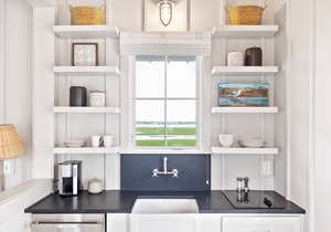 “Spoonbill” (3038 Southerly Way) 2 person creekside bungalow at Kiawah River
