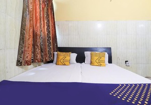 SPOT ON 61307 Hotel Geet Palace