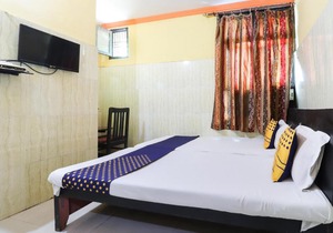 SPOT ON 61307 Hotel Geet Palace