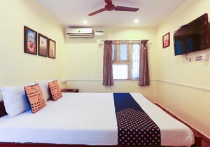 SPOT ON 68121 Rt Residency