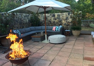 Springhill Views-Country Retreat-sleeps12