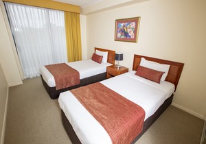 Springwood Tower Apartment Hotel
