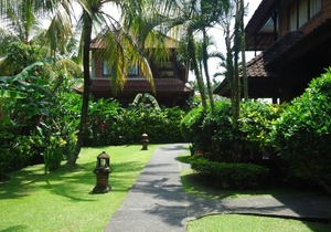 Sri Bungalows