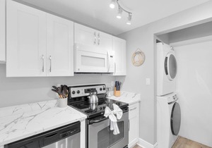 St. Johns Waterfront 4BR Penthouse Pool Dock Park