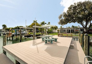 St Pete Beach Vina Del Mar Waterfront Dock Boat Slip 3/2