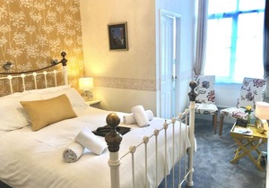 St Raphael Guest House